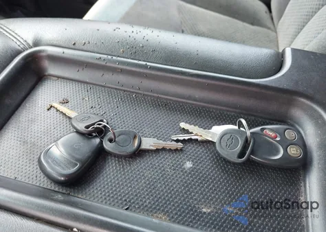 2006 Chevrolet Silverado 1500 Lt1 из США, поврежденный, VIN 1GCEK19Z36Z131936